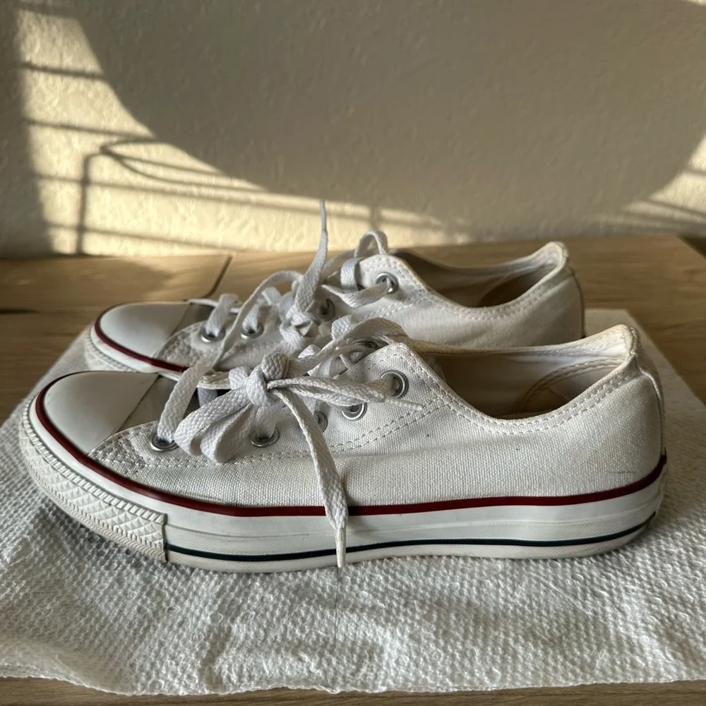 Converse sneakers - Picture 6 of 14